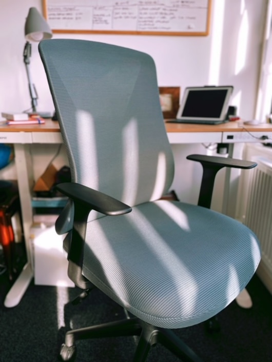 Office chairs under 5000 sale